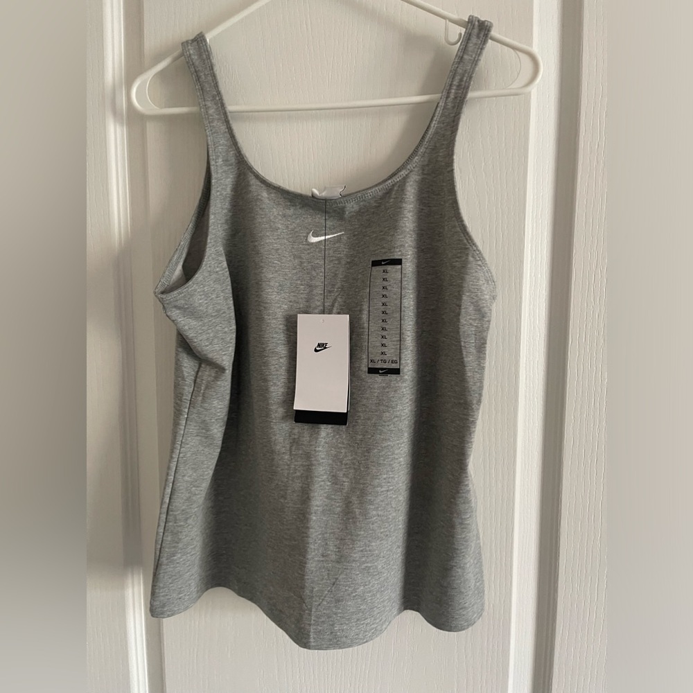 Nike new tank top gray size XL